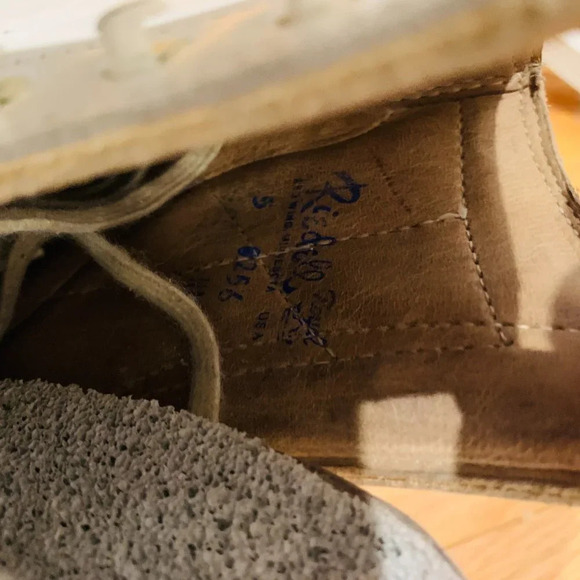 Riedell Womans Figure Skates size 5 Beige /John Wilson Corenation Comet Blade - Picture 12 of 16